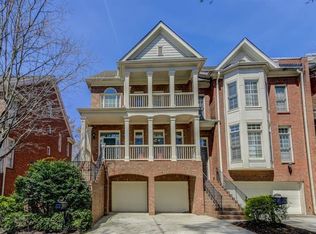 1462 Wembley Ct, Atlanta, GA 30329
