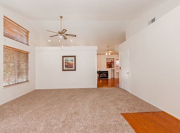 3rd image of 2270 E El Paso Ave