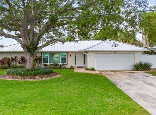 83 Fairview W, Tequesta, FL 33469