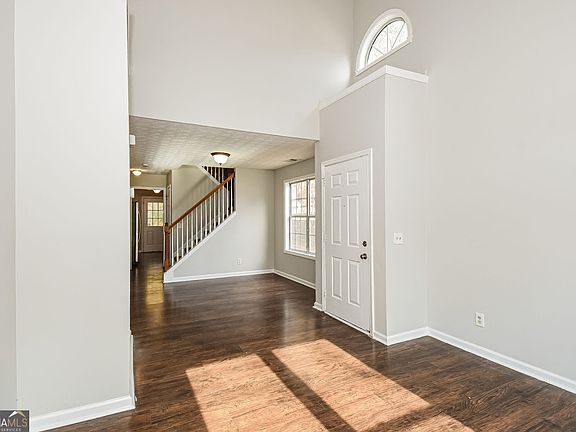 5th image of 3328 River Run Trl