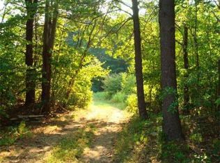 137 E Chestnut Hill Rd, Montague, MA 01351