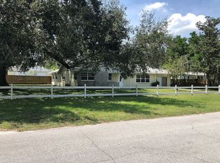 14810 N 15th St, Lutz, FL 33549