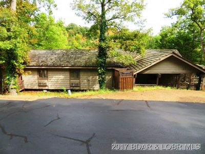 355 Walkers Cay Dr, Osage Beach, MO, 65065