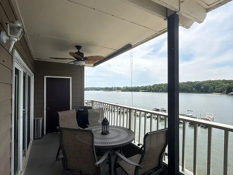 9817 Emerald Point Dr #8 — Photo 20