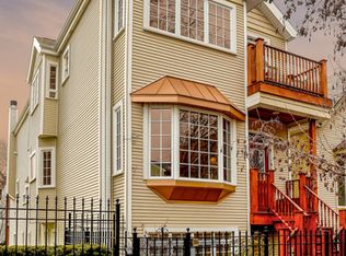 2161 W Warner Ave, Chicago, IL 60618
