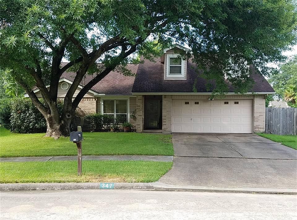 1st image of 347 Floravista Dr
