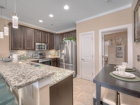 5th image of 2707 Rigby Dr.