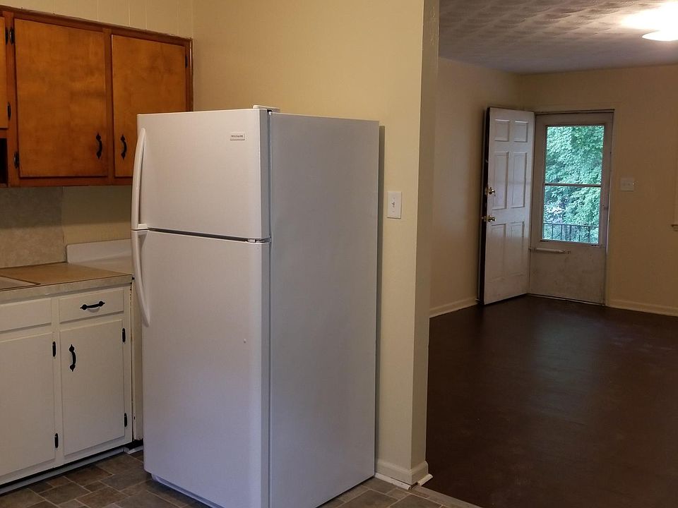 1st image of 621 Wooding Ave