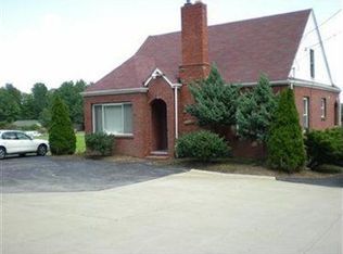 483 N Canfield Niles Rd, Youngstown, OH 44515