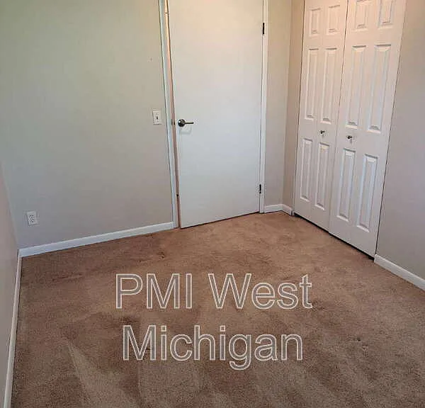 5864 Shaw St #3 — Photo 14
