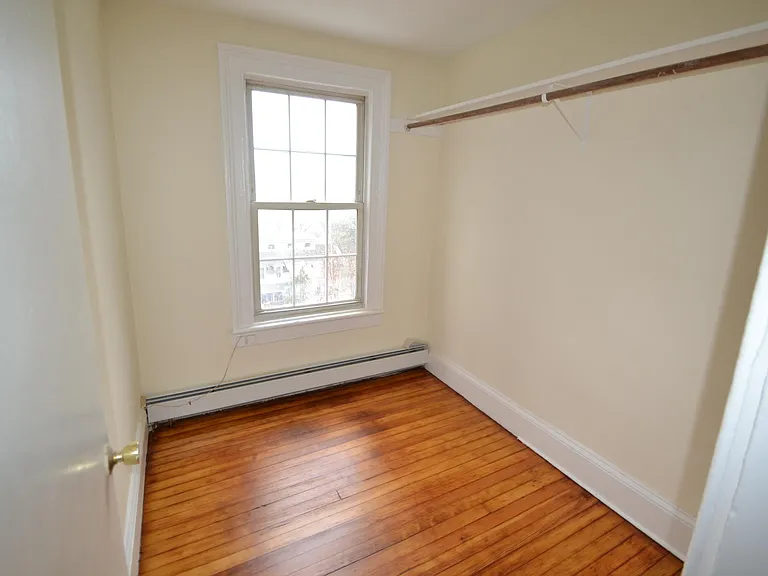 133 Hudson Ter #D — Photo 15