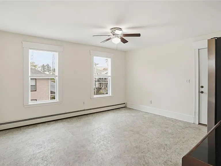 188 Division St #3R — Photo 8