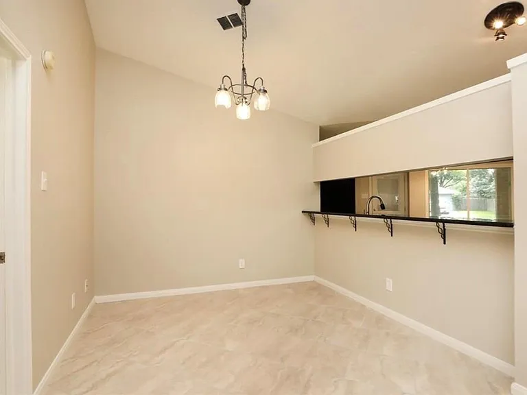 3134 Sedgeborough Dr — Photo 8