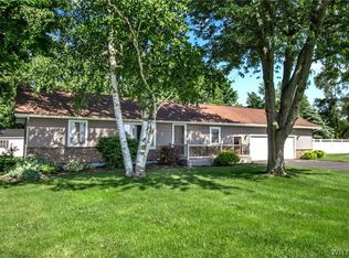 4625 Griswold St, Middleport, NY 14105