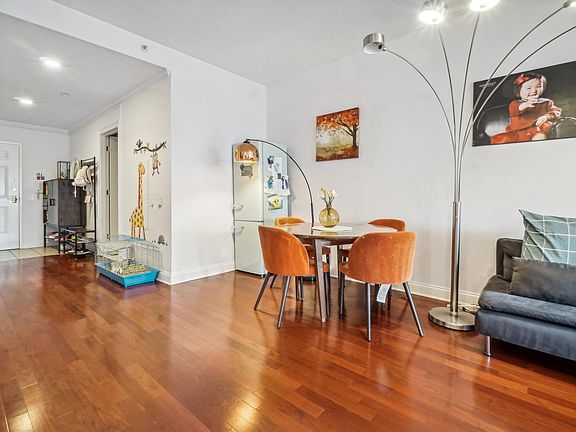 4th image of 311 Washington St APT 7B