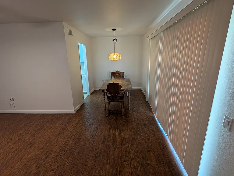9813 W Lancaster Dr — Photo 4