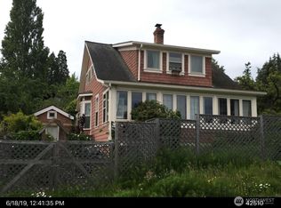 1231 Jackson St, Port Townsend, WA 98368
