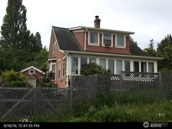1231 Jackson Street, Port Townsend, WA 98368