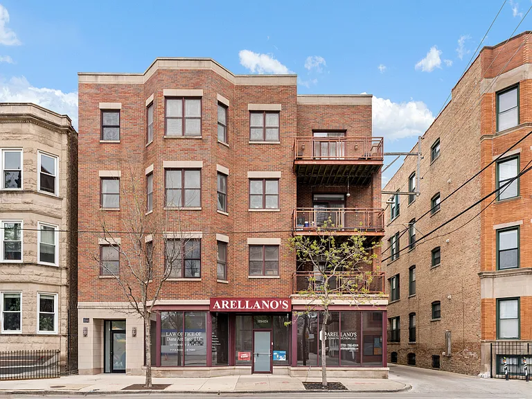 1056 W Lawrence Ave #2C — Photo 1