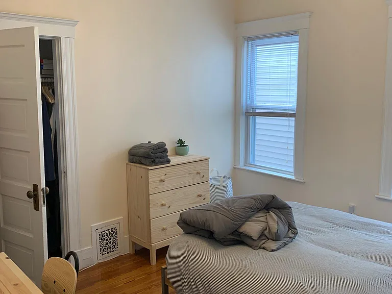 78 Marion St #2 — Photo 8