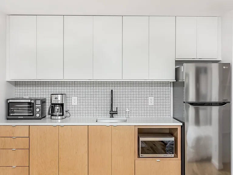 123 Idlewild Ave #202 — Photo 12