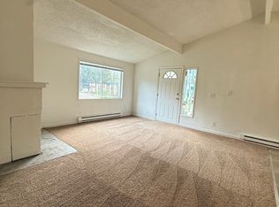 7441-7443 Fairoaks Rd SE, Olympia, WA 98513