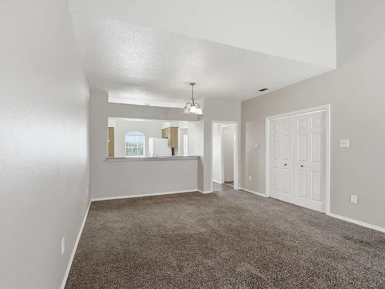 6324 Alissa Dr — Photo 10