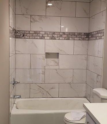 3rd image of 7835 W 61st Ter