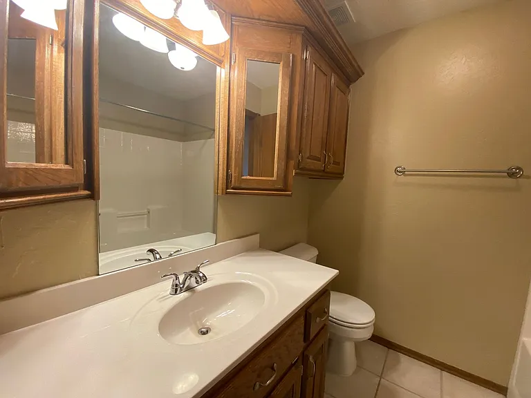 509 Allison Ln — Photo 30