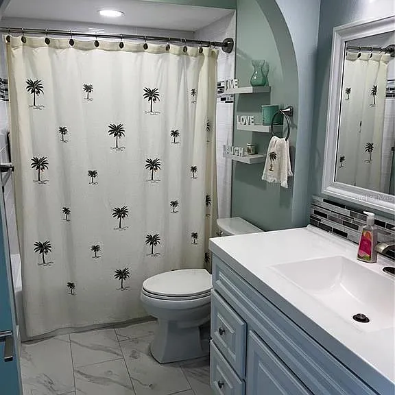 4594 Trails Dr — Photo 37