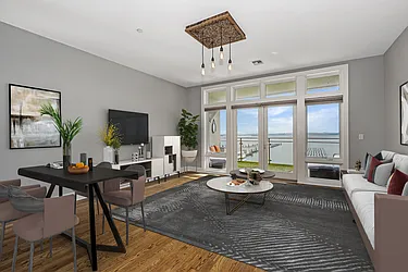 Rented by R New York