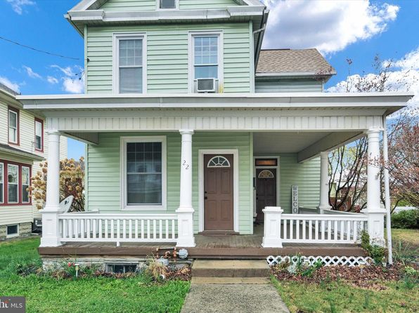 22 W Coover St, Mechanicsburg, PA 17055