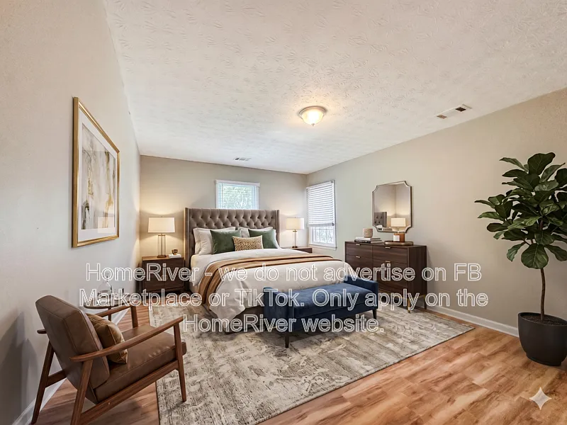 4 bed, 2.5 bath, 2142 sqft, $2,145 — Photo 4