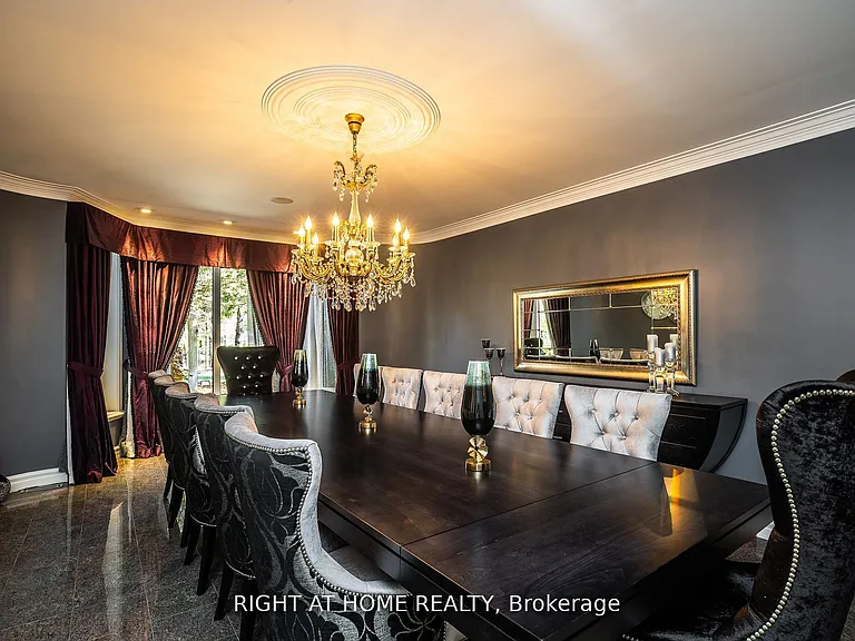 38 Sugarbush Ct — Photo 18