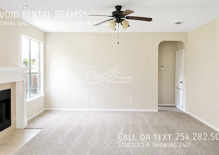 711 Cattail Cir — Photo 4