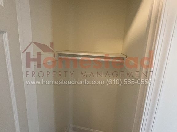 3rd image of 1206 Dekalb St #1R