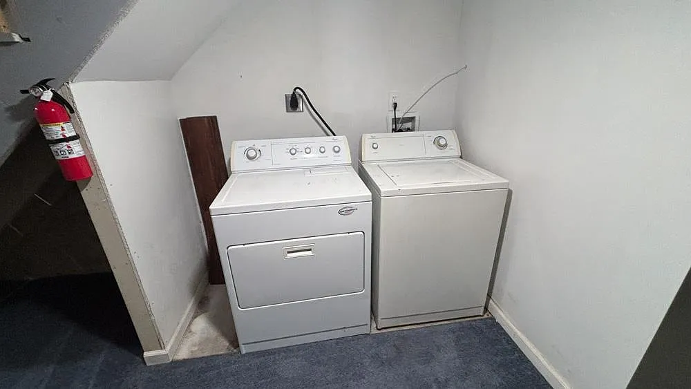 4 bed, 2.0 bath, 1600 sqft, $728 — Photo 4