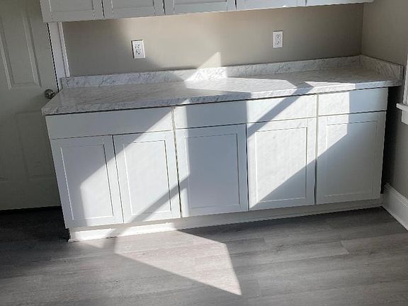 5th image of 3633 E 143rd St #2
