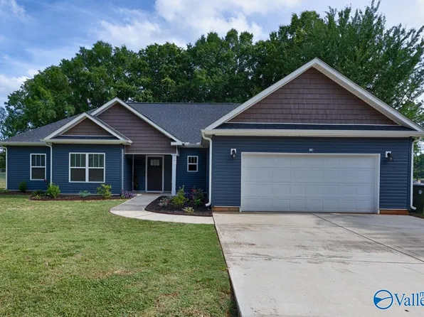 118 Callaway Ln, Meridianville, AL 35759