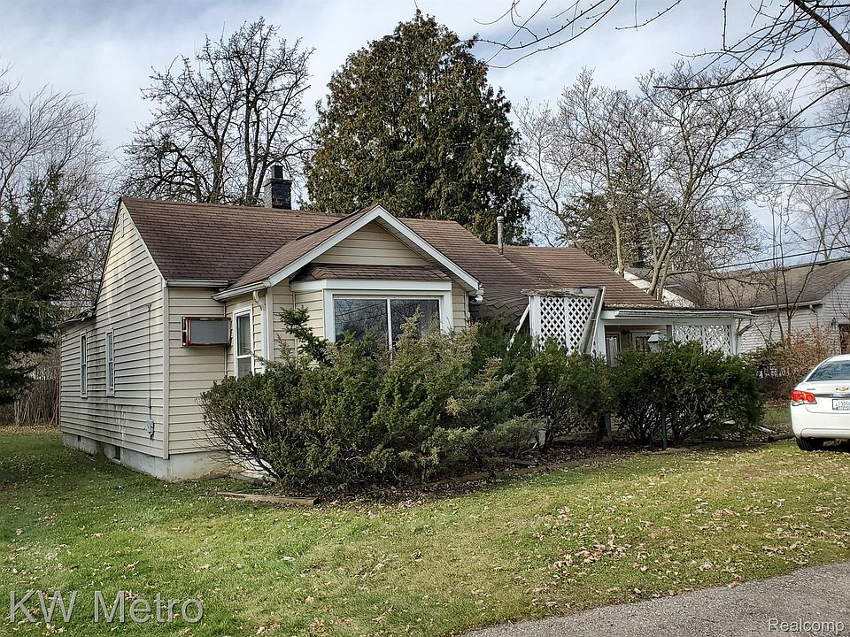 1st image of 30829 Fairfax St