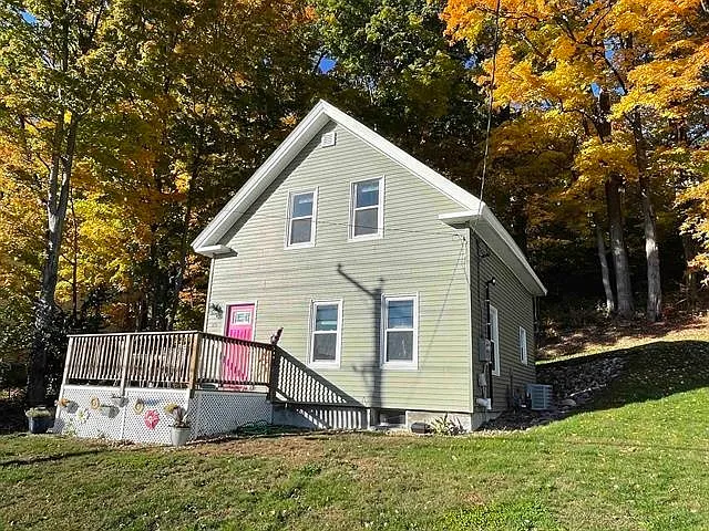 2 bed, 963 sqft, $2,400 — Photo 1