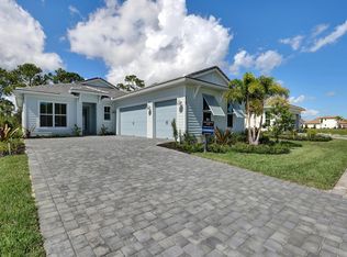 219 SE Calmo Cir, Port Saint Lucie, FL 34984