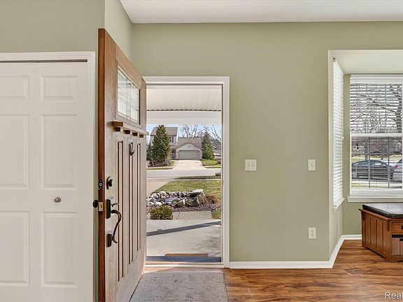 3rd image of 1783 Andover Blvd