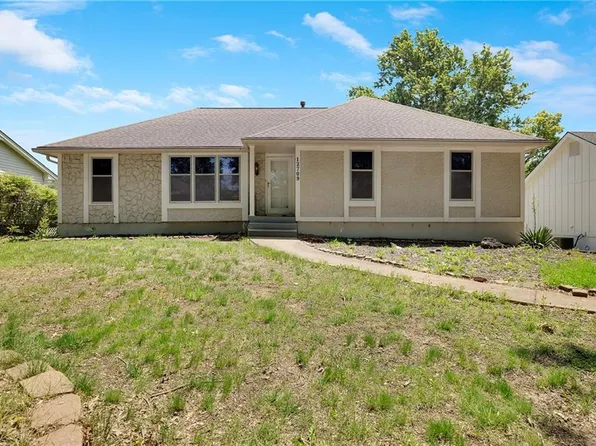 12709 Sycamore Ave, Grandview, MO 64030