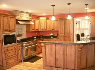 1566 Hopewell Rd, Mayfield, KY 42066