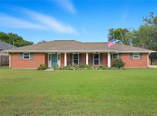 134 Vogt Dr, Belle Chasse, LA 70037