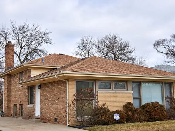 3830 W Touhy Ave, Lincolnwood, IL 60712