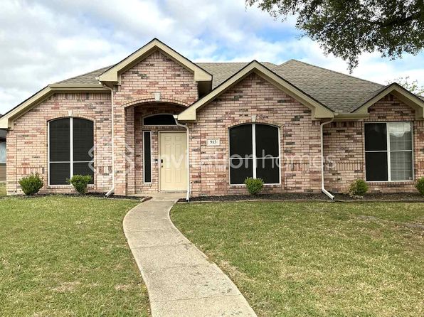 915 Sea Shell Dr