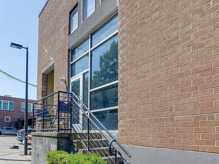 909 Westmere Ave — Photo 45