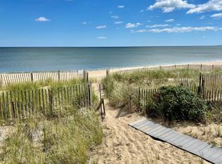 111 Atlantic Ave #A, Salisbury, MA 01952